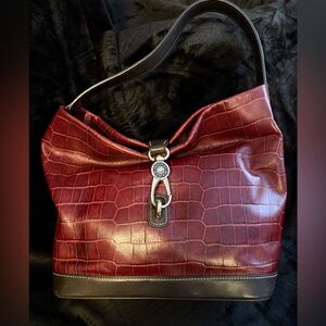 Dooney & Bourke Croco-Embossed
Burgundy Leather Lock Hobo Bag
